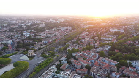 Sonnenuntergang-über-Dem-Peyrou-Park-In-Der-Innenstadt-Von-Montpellier,-Frankreich,-Arceaux